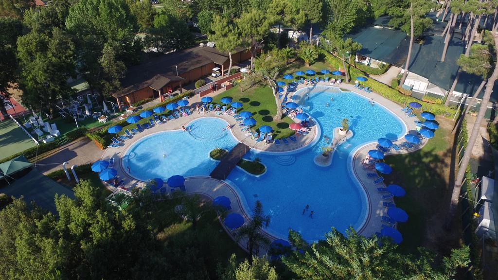 Settebello Village Lido Di Fondi Bagian luar foto