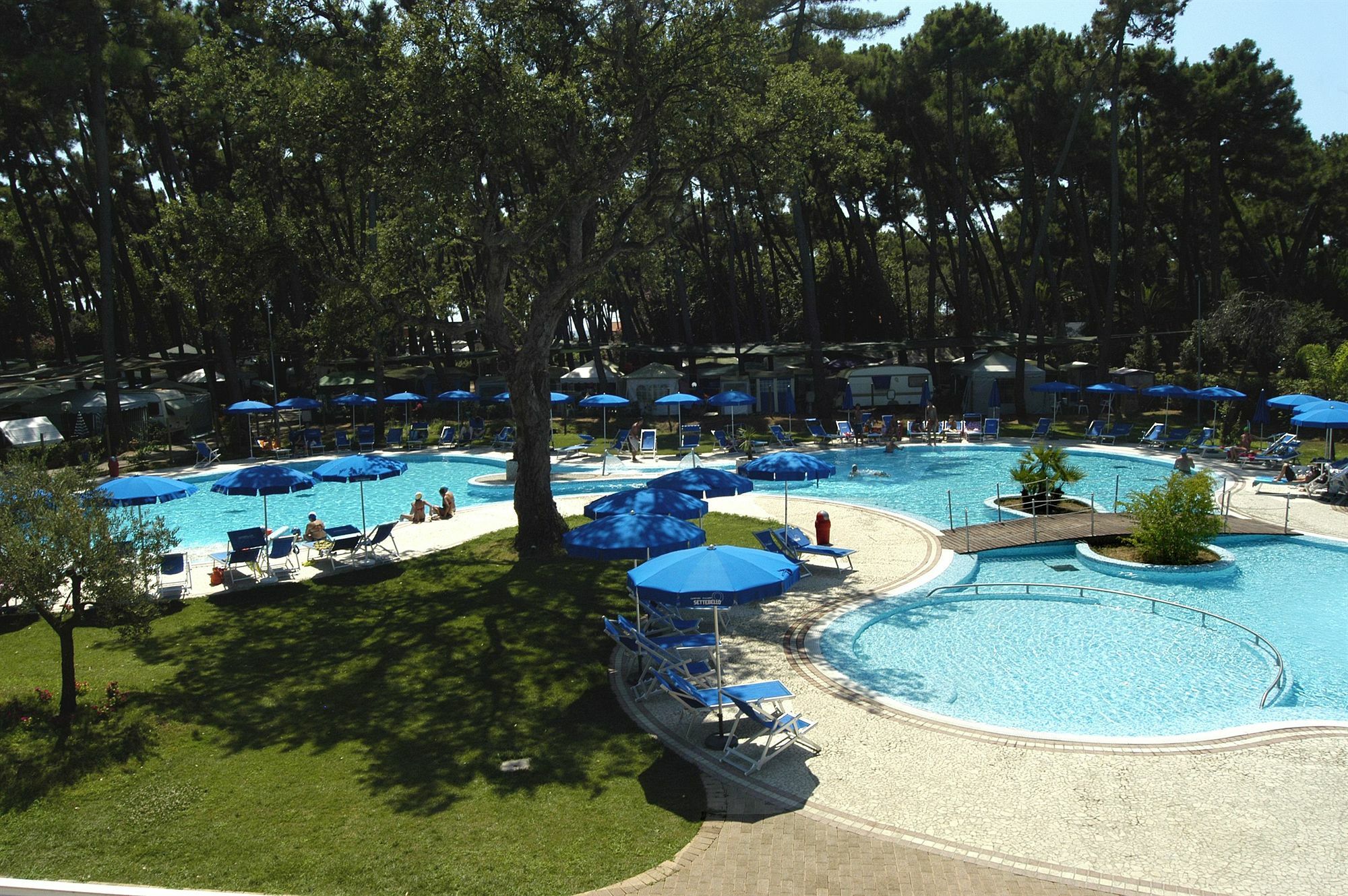 Settebello Village Lido Di Fondi Bagian luar foto